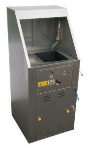 Cleaning equipment for spray gun under cold water. Cleans needle, thread, spring, paint nozzle, brush and paintbrush